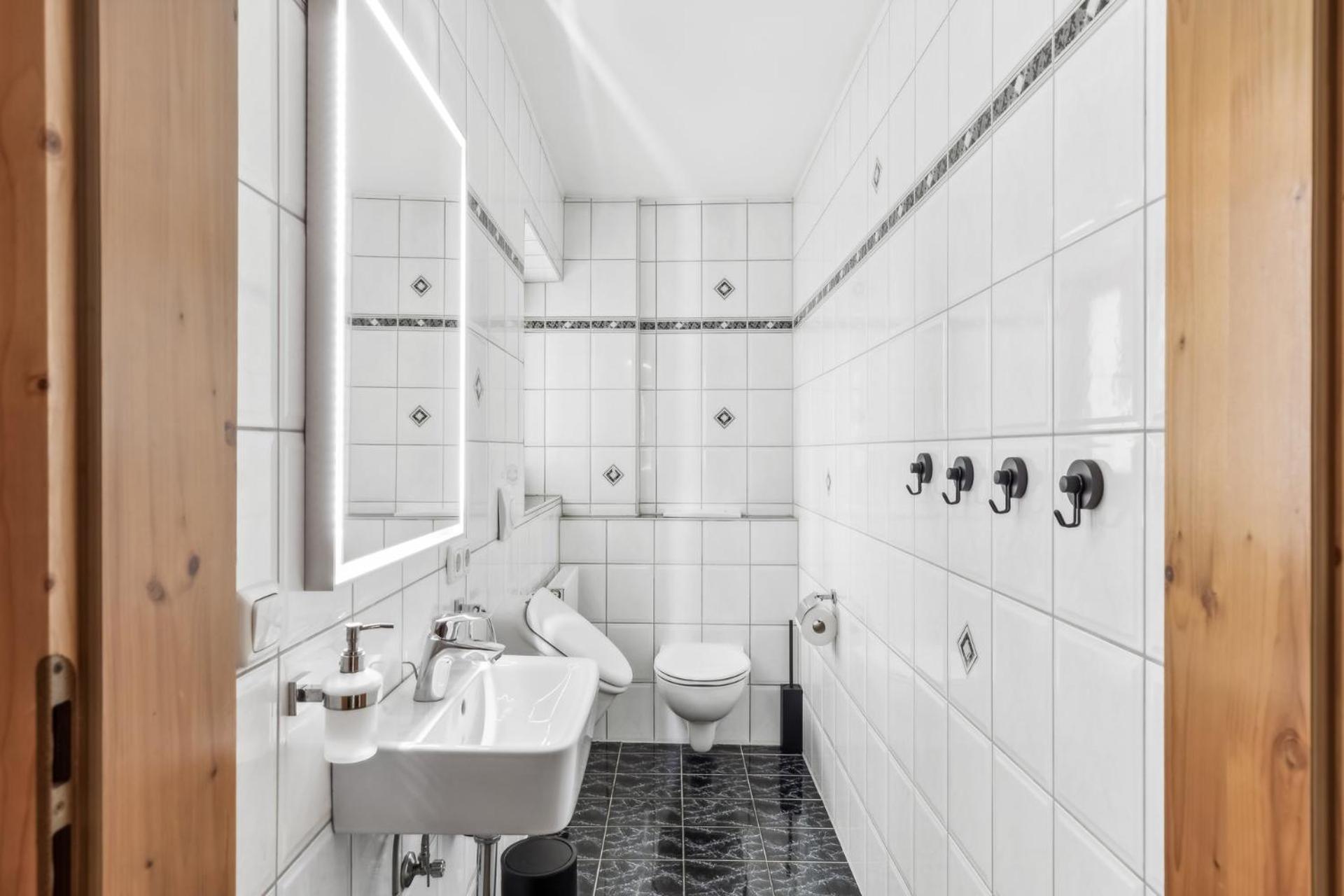 Casa Primavera - Grosse Stadtvilla Im Zentrum Miesbachs Buitenkant foto